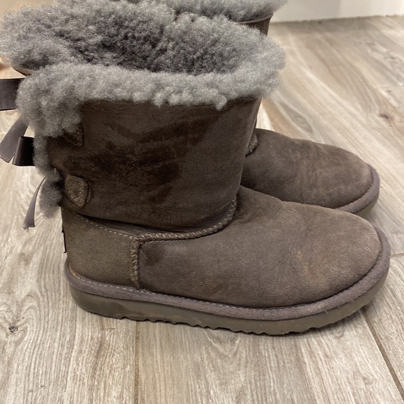 UGG Other - 💕Uggs pull on boots size 12💕